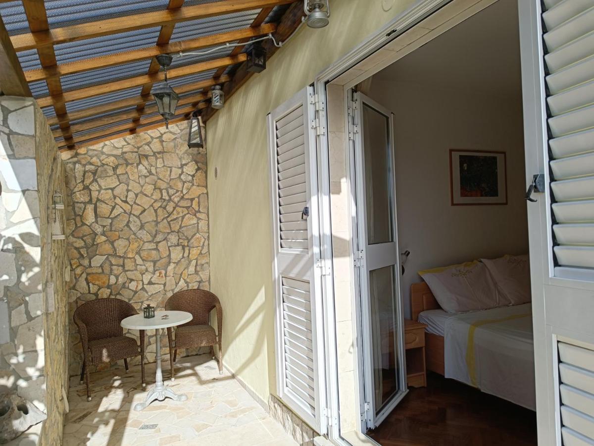 Rooms Rita Cres Kültér fotó